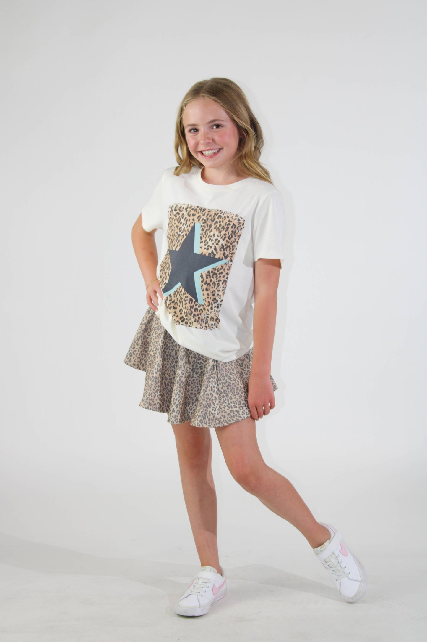 Girls: Star Graphic Tee